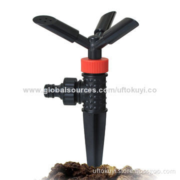 Direct Insertion Lawn Sprinkler with Fast Connector